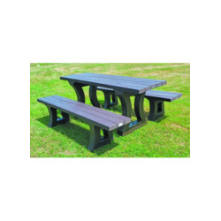 TABLE PIQUE-NIQUE RECYCLÉE...