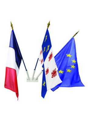 MÂT DE FAÇADE ET PORTES DRAPEAUX