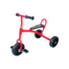 TRICYCLE À PÉDALES