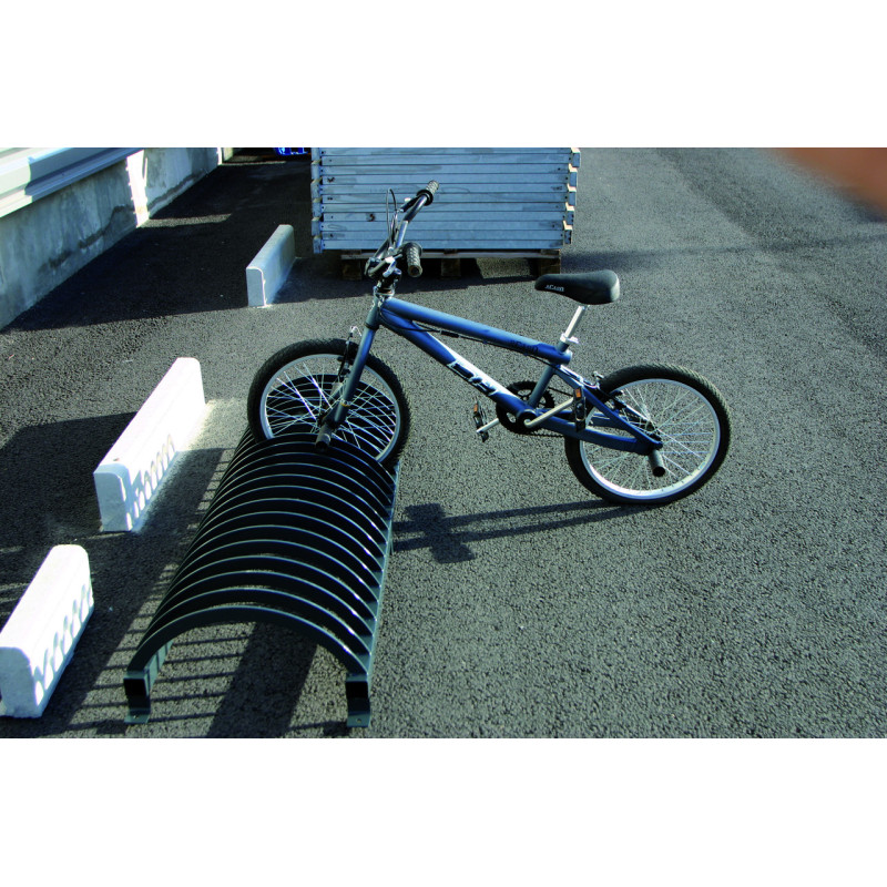 RANGE-VÉLOS ACIER