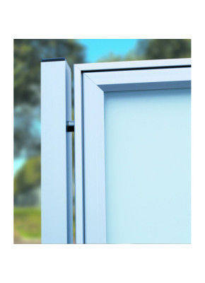 POTEAUX POUR VITRINES CLASSIQUE ET TRADITION