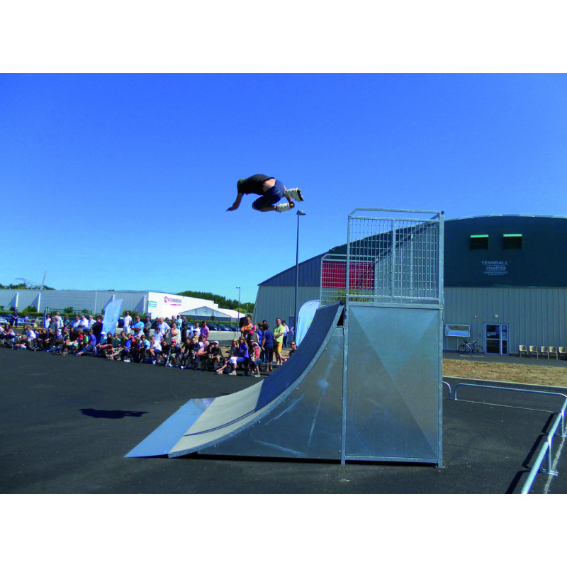 SKATEPARK 25 X 9 M