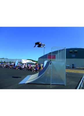 SKATEPARK 25 X 9 M